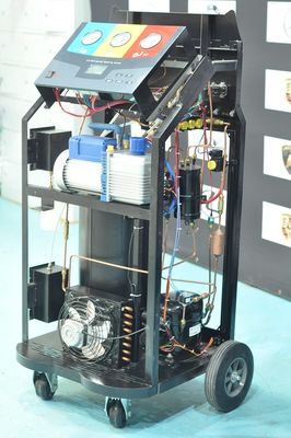 बैकलिट R134a एसी रिकवरी मशीन वैक्यूम पंप कंडेनसर के साथ